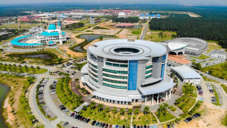 Universiti Tun Hussein Onn Malaysia campus